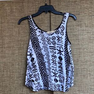 Elodie geo print black and white cropped tank top